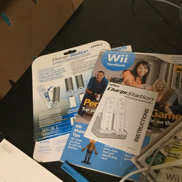 Nintendo Wii Console White Complete with controllers games  and much more - Picture 11 of 12